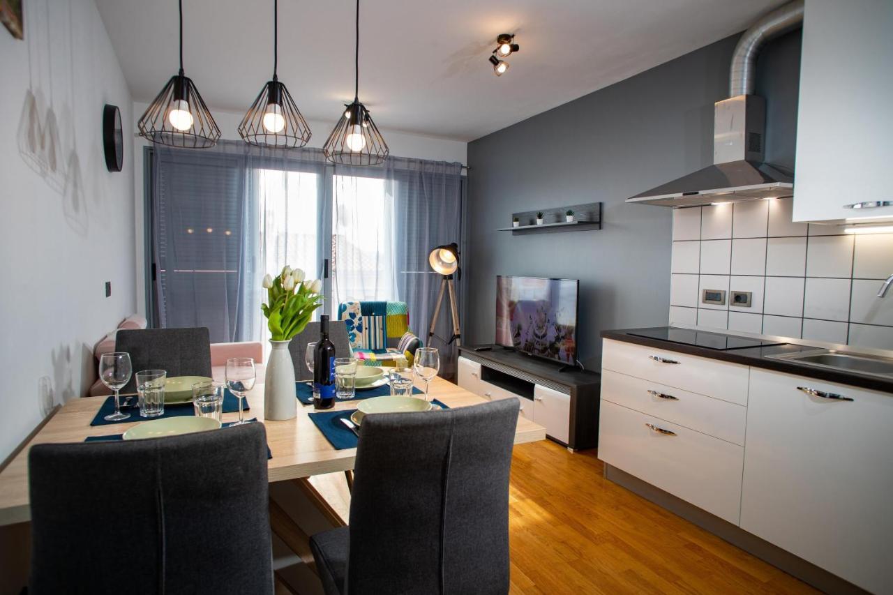 Apartment Moon Rovinj Bagian luar foto
