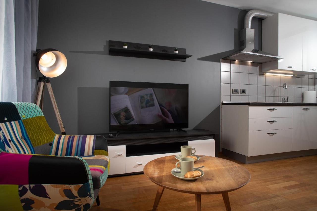 Apartment Moon Rovinj Bagian luar foto